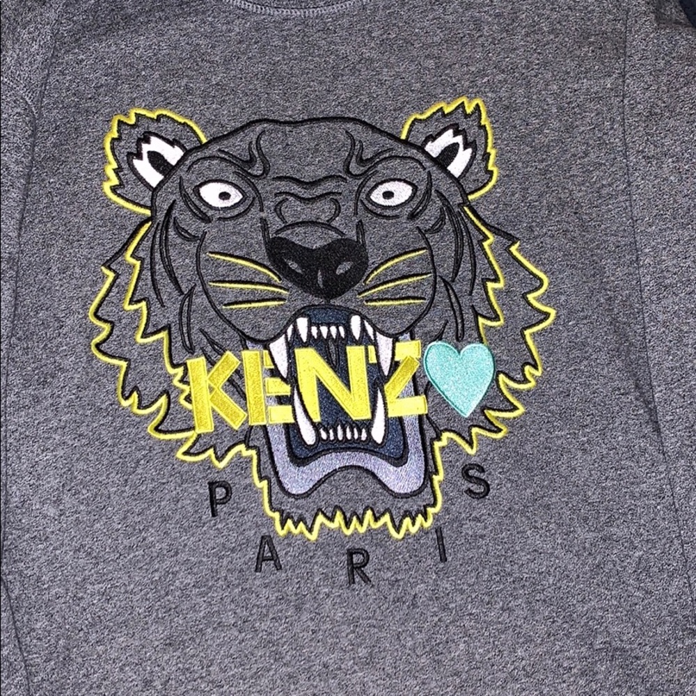 Sweatshirt - Picture 2 of 5